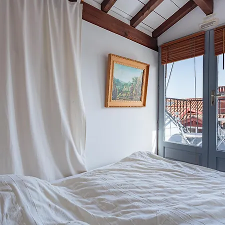 Apartment Gambetta 6 Atypique En Hypercentre Saint-Jean-de-Luz